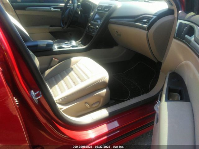 3FA6P0LU2KR179414 Ford Fusion Hybrid Se