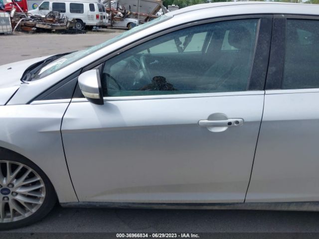 1FADP3N24EL460315 Ford Focus Titanium