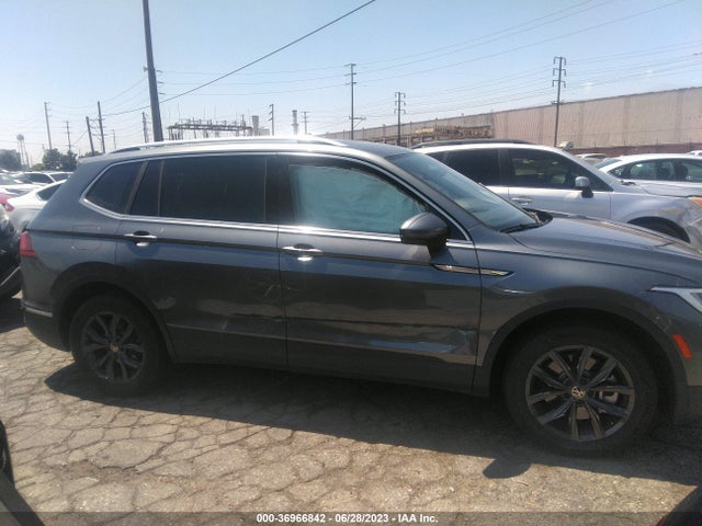 3VV3B7AXXNM038708 Volkswagen TIGUAN SE