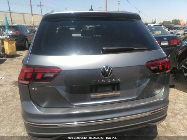3VV3B7AXXNM038708 Volkswagen TIGUAN SE
