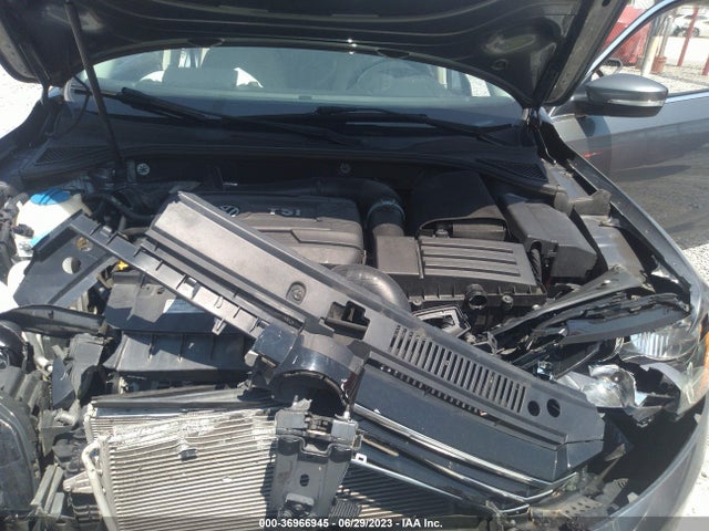 1VWAT7A35FC093826 Volkswagen Passat 1.8t Limited Edition