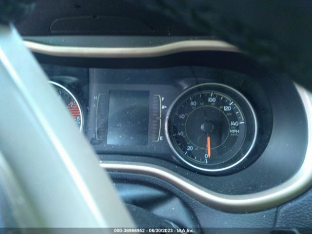 1C4PJMCS4GW121878 Jeep Cherokee Altitude