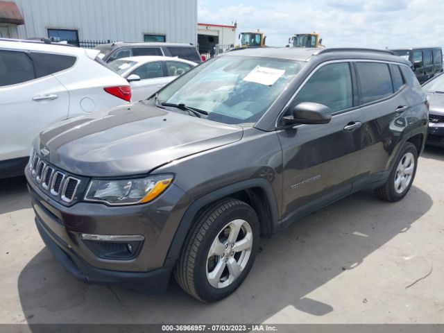 3C4NJDBB0KT597343 Jeep Compass Latitude