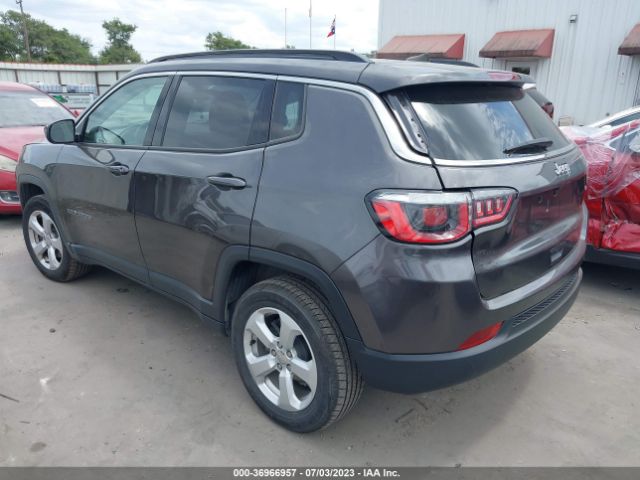 3C4NJDBB0KT597343 Jeep Compass Latitude