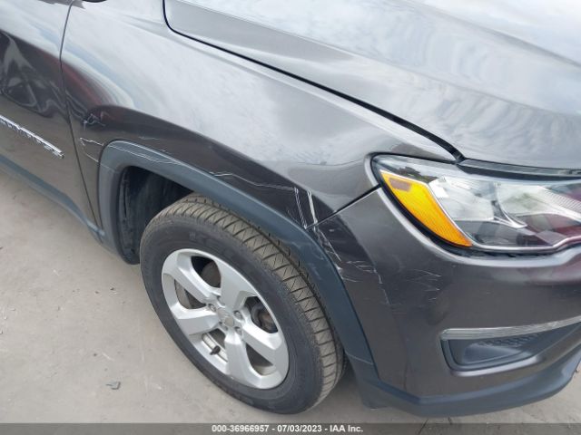 3C4NJDBB0KT597343 Jeep Compass Latitude
