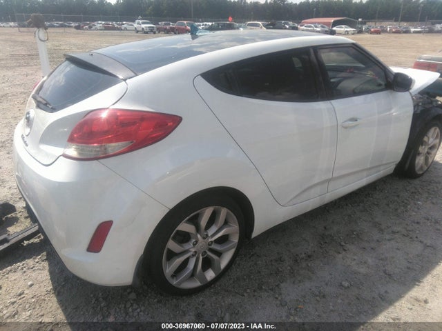 2013 HYUNDAI VELOSTER W/GRAY INT VIN: KMHTC6AD7DU106190