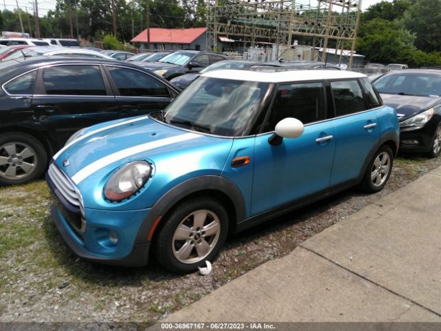 WMWXS5C55FT833990 Mini COOPER HARDTOP 4 DOOR