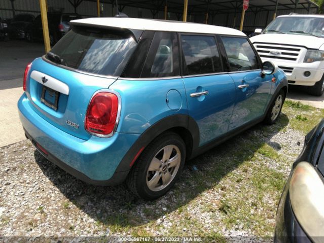 WMWXS5C55FT833990 Mini COOPER HARDTOP 4 DOOR