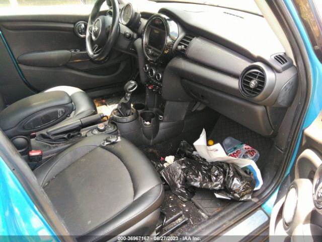WMWXS5C55FT833990 Mini COOPER HARDTOP 4 DOOR