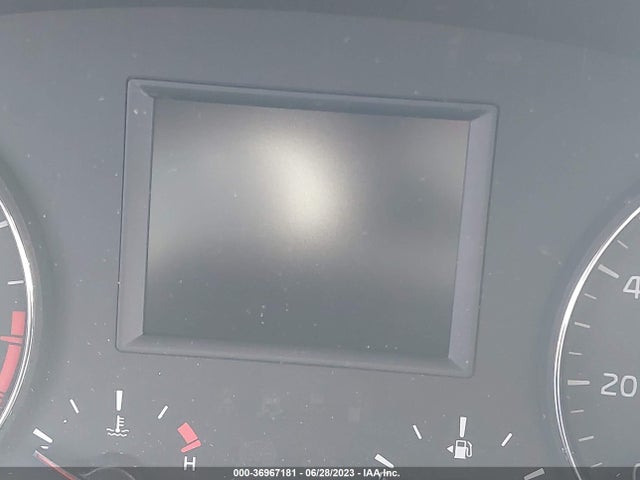 2016 KIA CADENZA PREMIUM VIN: KNALN4D73G5215637
