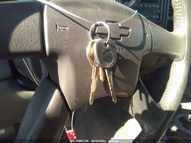 2005 CHEVROLET SILVERADO 1500 LS VIN: 2GCEC13T551101605