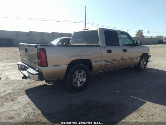 2005 CHEVROLET SILVERADO 1500 LS VIN: 2GCEC13T551101605