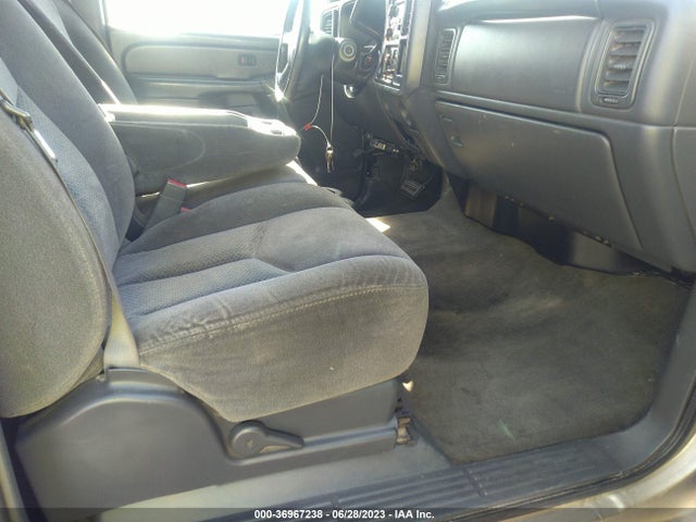 2005 CHEVROLET SILVERADO 1500 LS VIN: 2GCEC13T551101605