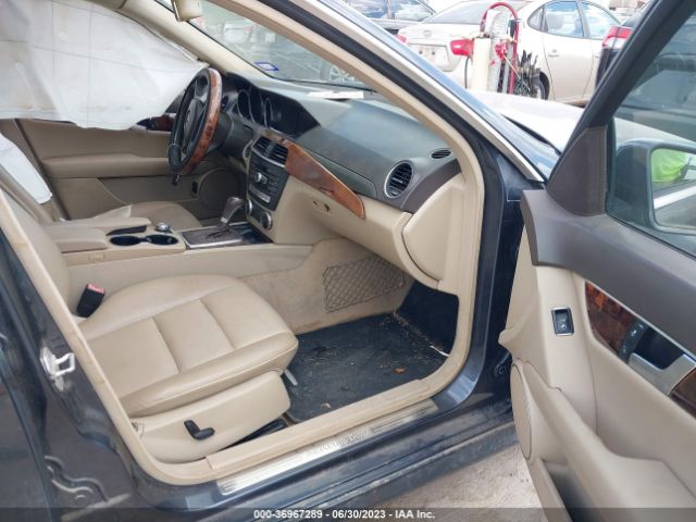 WDDGF4HB6ER315193 Mercedes-Benz C-class C 250