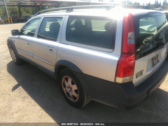 2002 VOLVO V70 VIN: YV1SZ58D621052274