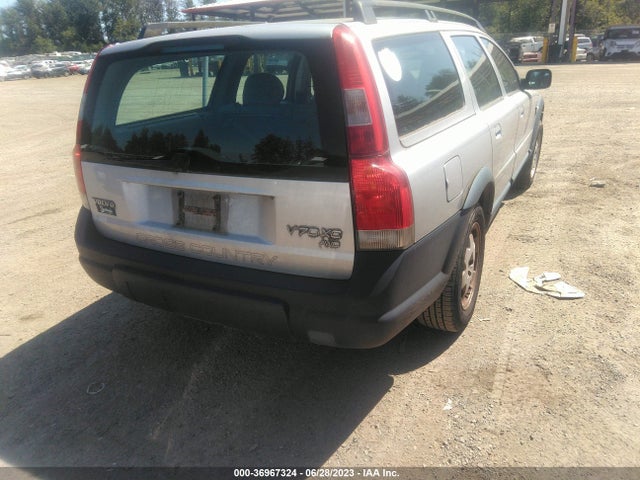 2002 VOLVO V70 VIN: YV1SZ58D621052274