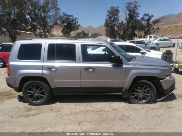 1C4NJPBAXGD700113 Jeep Patriot Sport