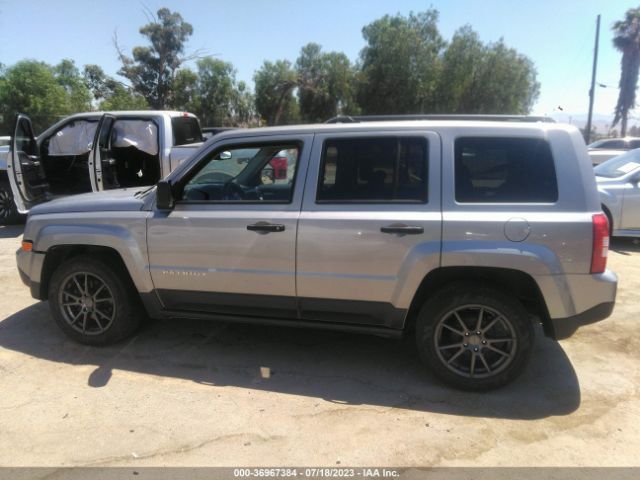 1C4NJPBAXGD700113 Jeep Patriot Sport