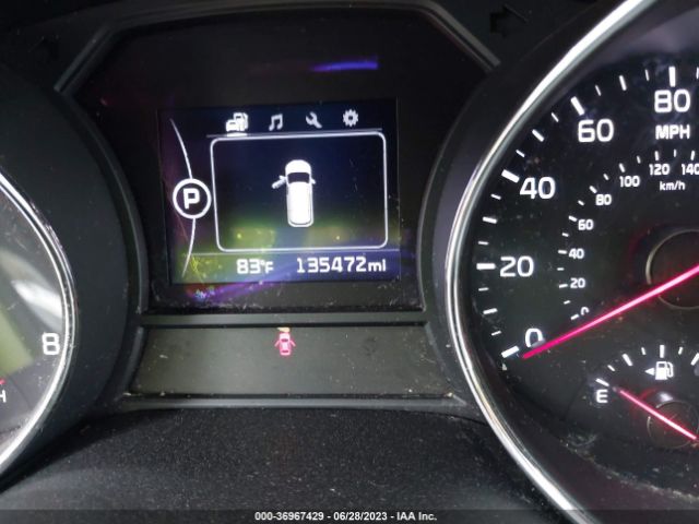 KNDMB5C14G6208757 KIA SEDONA LX