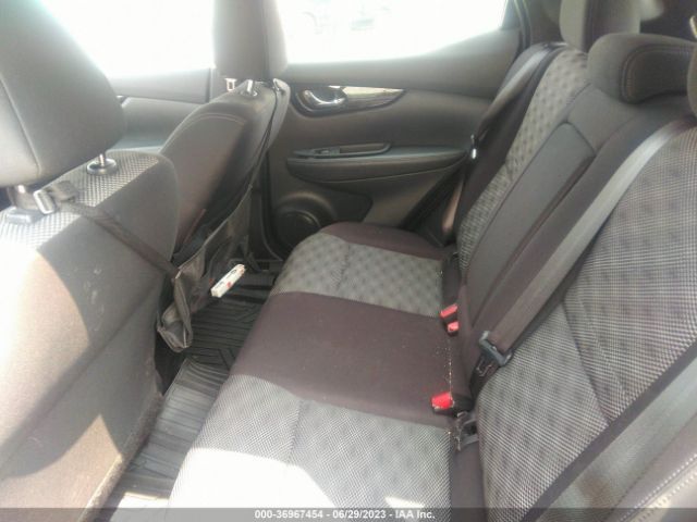 JN1BJ1CP6HW017529 Nissan Rogue Sport Sv