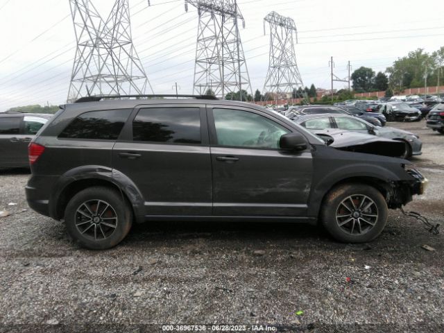 3C4PDCAB3JT520122 Dodge JOURNEY SE