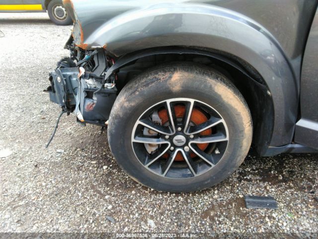 3C4PDCAB3JT520122 Dodge JOURNEY SE