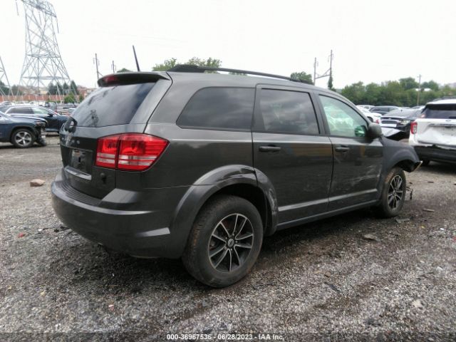 3C4PDCAB3JT520122 Dodge JOURNEY SE