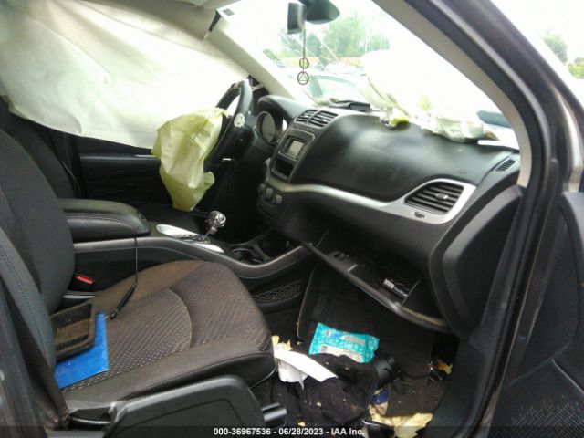 3C4PDCAB3JT520122 Dodge JOURNEY SE