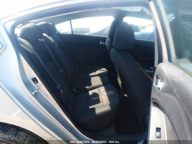 KNAFX4A6XF5256915 KIA FORTE LX