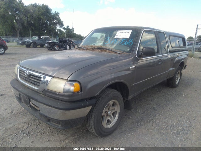 1998 MAZDA B-SERIES 2WD TRUCK SE VIN: 4F4YR16X3WTM35516