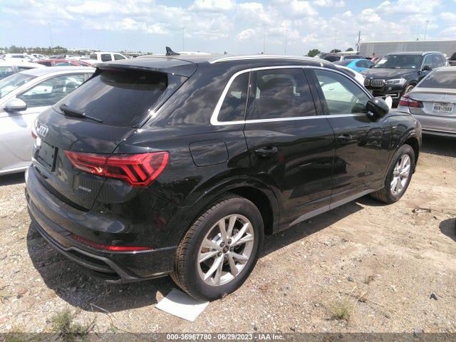 WA1DECF33P1076364 Audi Q3 S Line Premium