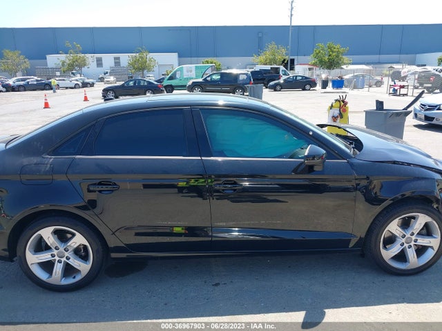 WAUAUGFF9H1054445 Audi A3 Sedan Premium