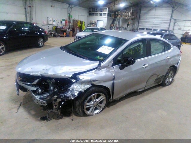 Chevrolet CRUZE LT 2017 1G1BE5SM9H7167203 Image 2