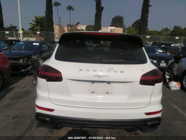 WP1AA2A20JKA02915 Porsche Cayenne