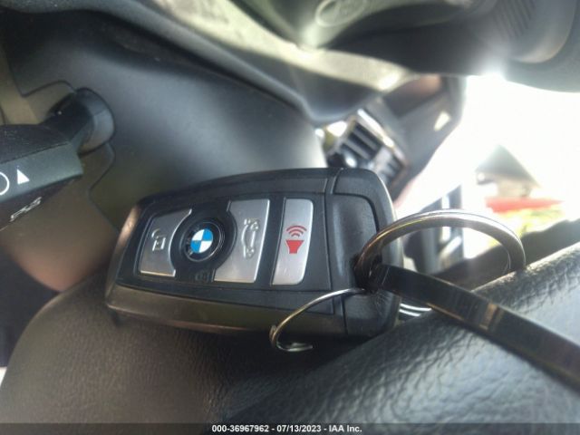 5UXWX9C58H0T05743 BMW X3 Xdrive28i