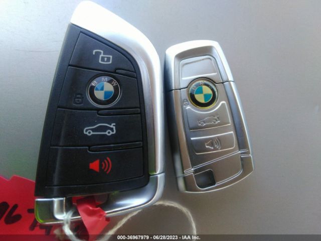 3MW5R1J5XK8B00740 BMW 3 Series 330i