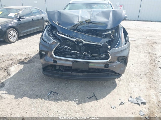 Toyota Highlander Xle 2021 5TDGZRAH0MS043513 Image 12