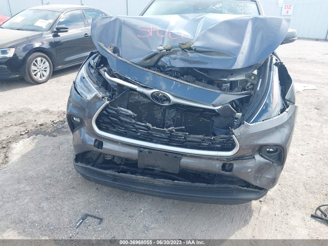 Toyota Highlander Xle 2021 5TDGZRAH0MS043513 Image 6