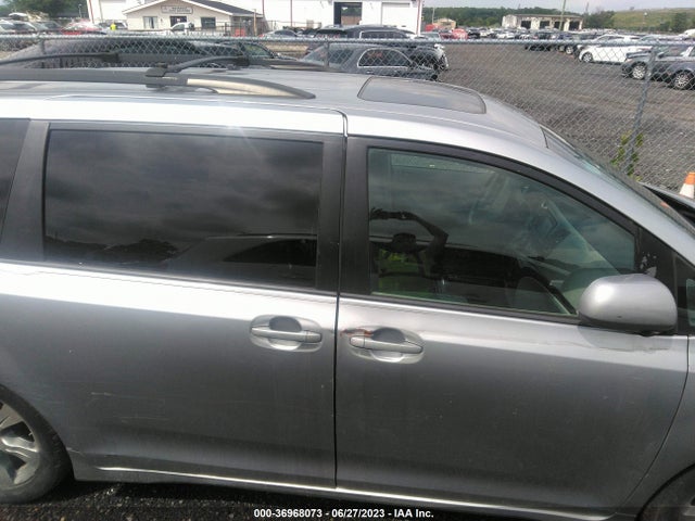 2012 TOYOTA SIENNA SE VIN: 5TDXK3DC1CS270273