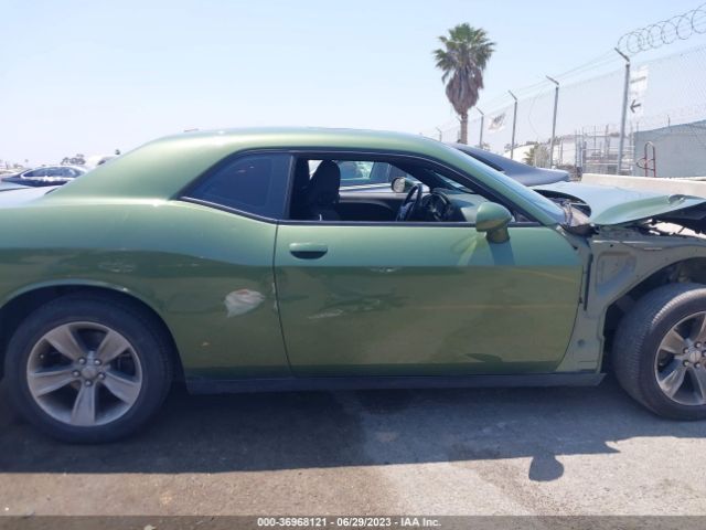 2C3CDZAG3KH746737 Dodge Challenger Sxt