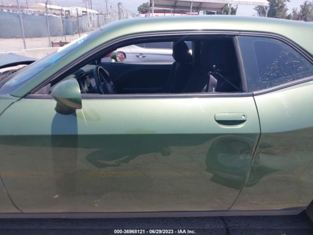 2C3CDZAG3KH746737 Dodge Challenger Sxt