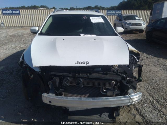 1C4PJMCX9JD531977 Jeep Cherokee Latitude