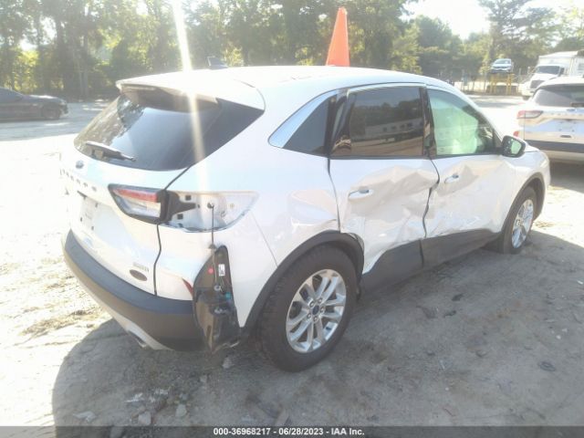 1FMCU0G69LUA21899 Ford ESCAPE SE