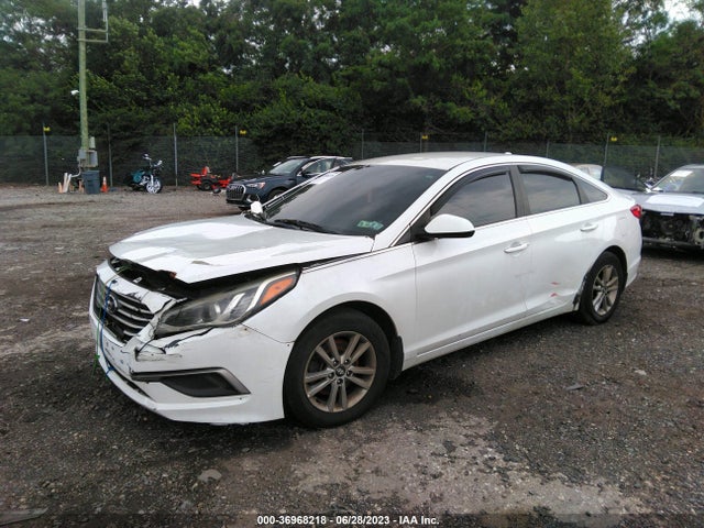 Hyundai SONATA SE 2017 5NPE24AF6HH444637 Image 2