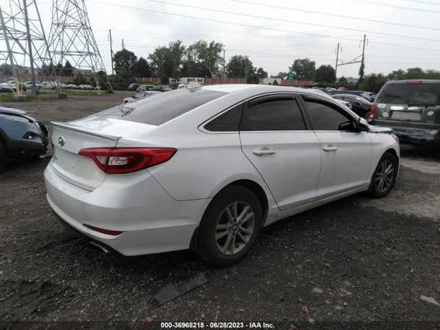 Hyundai SONATA SE 2017 5NPE24AF6HH444637 Image 4