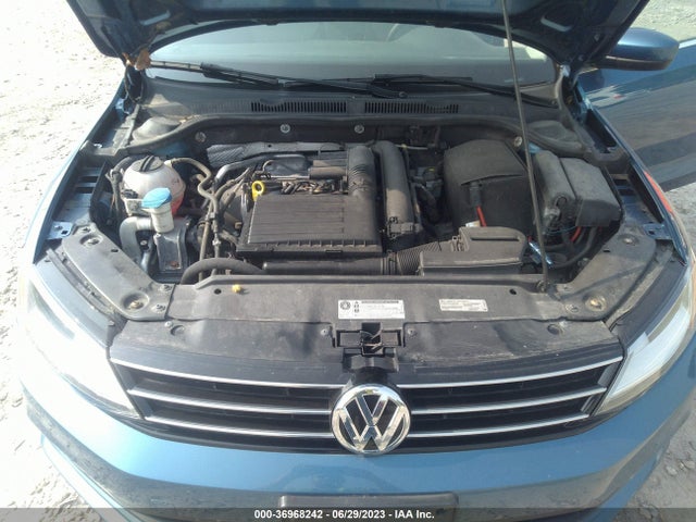 3VW2B7AJ3HM279842 Volkswagen Jetta 1.4t S