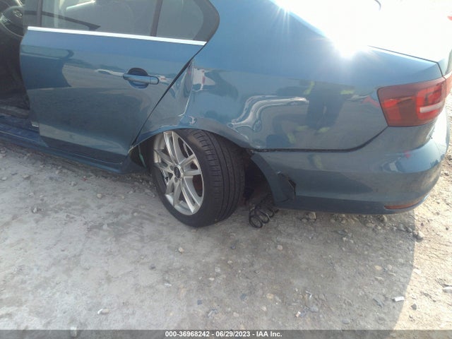 3VW2B7AJ3HM279842 Volkswagen Jetta 1.4t S