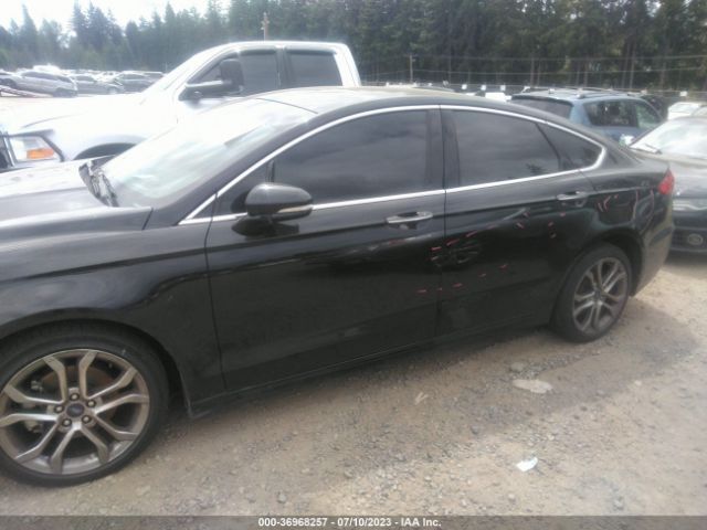 3FA6P0CD9KR141176 Ford FUSION SEL