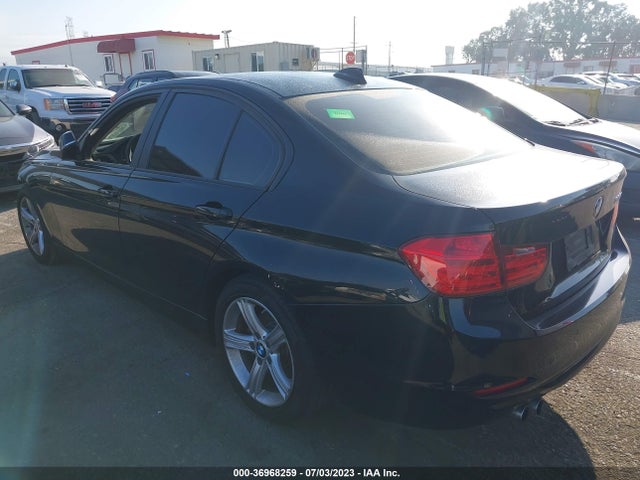 BMW 3 Series 328i 2014 WBA3C1C54EK115291 Image 3