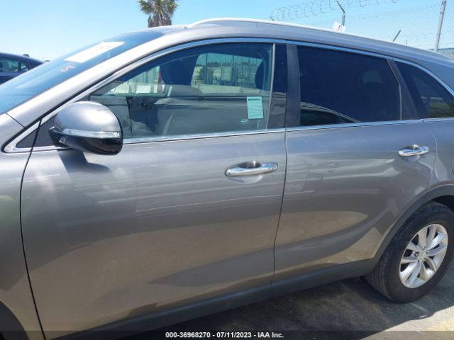5XYPG4A39GG117378 KIA SORENTO LX